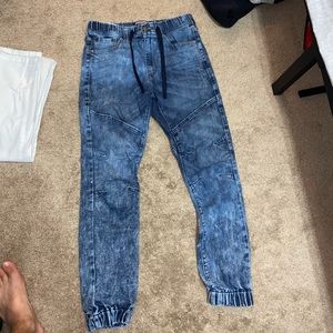 Denizen LEV’s Jeans Slim Fit Joggers